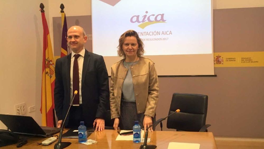 El director de AICA y la Delegada del Gobierno en Baleares, María Salom