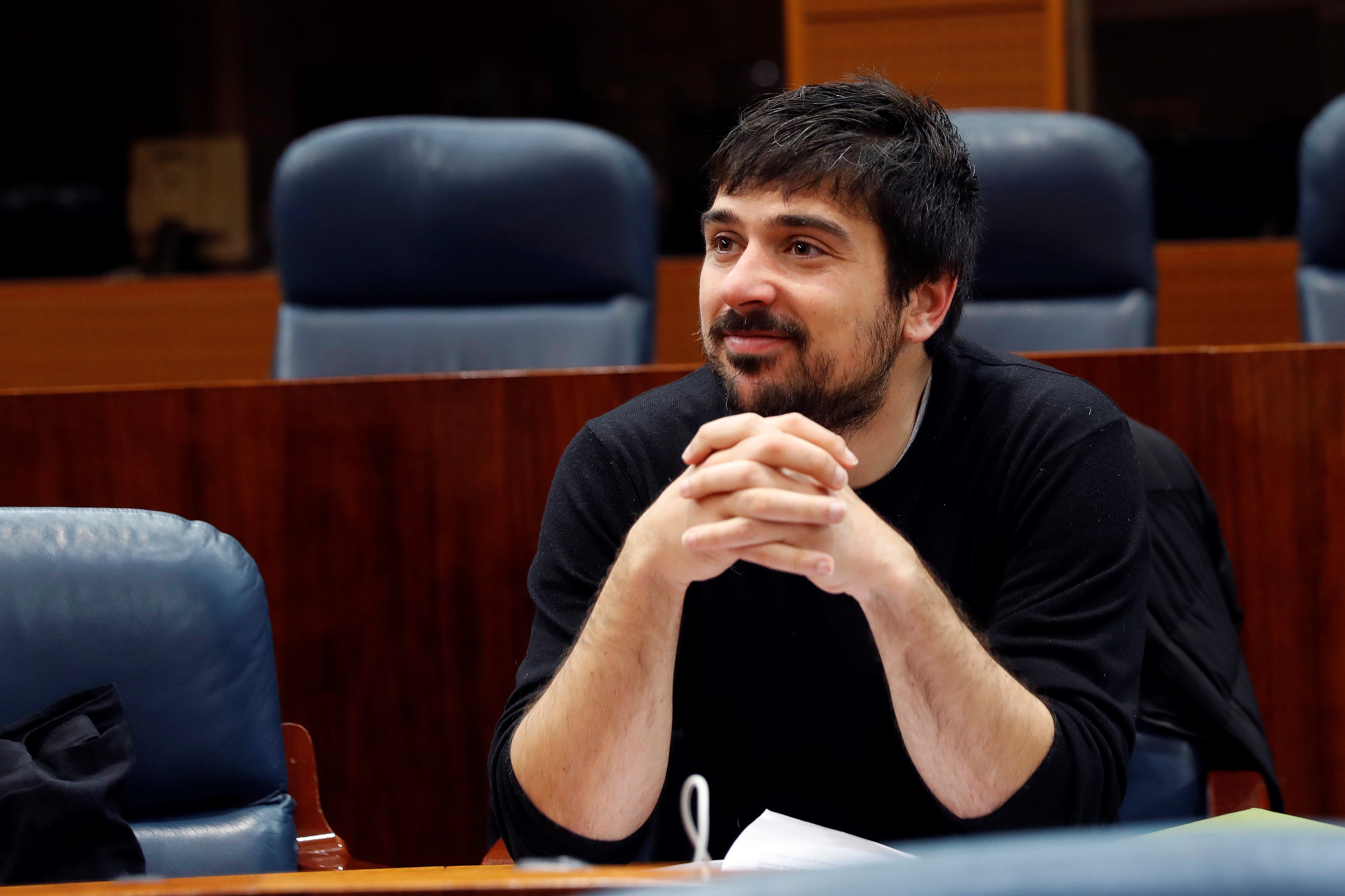 Bronca en Madrid al acusar el PP a Podemos de tener a un condenado por delito de drogas en sus filas Bronca en Madrid al acusar el PP a Podemos de tener a un condenado por delito de drogas en sus filas