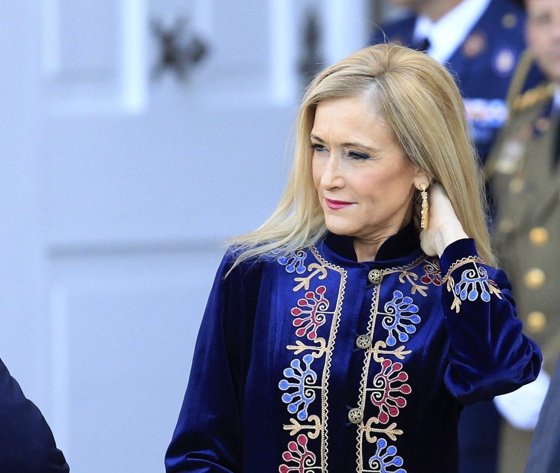 La Universidad Rey Juan Carlos tendrá que pedir a Educación la retirada del máster de Cifuentes La Universidad Rey Juan Carlos tendrá que pedir a Educación la retirada del máster de Cifuentes