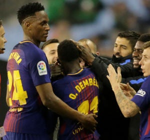 Los jugadores del Barcelona celebran el gol de Dembelé Los jugadores del Barcelona celebran el gol de Dembelé