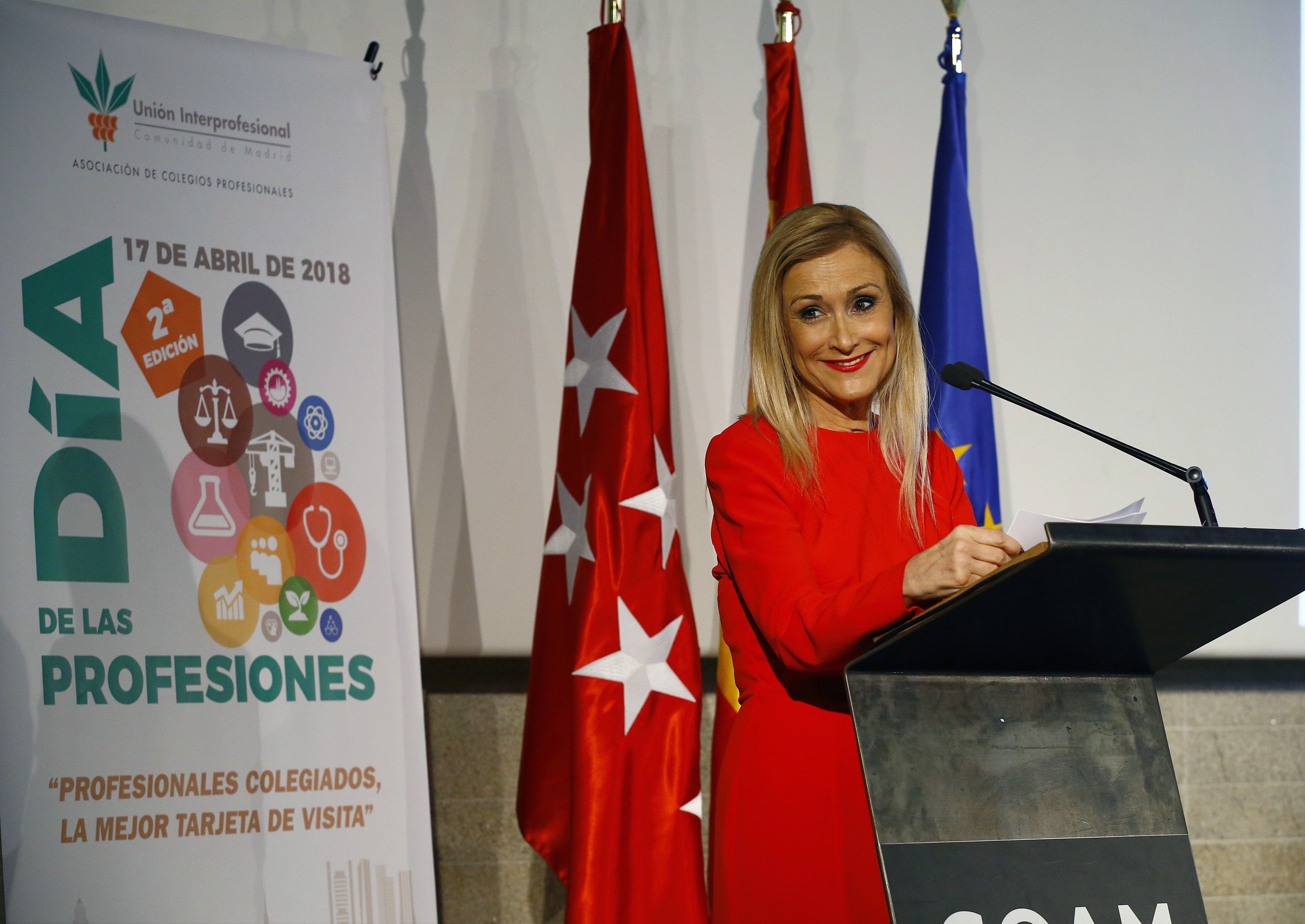 Cifuentes afirma que no está su mano seguir como presidenta de la Comunidad Cifuentes afirma que no está su mano seguir como presidenta de la Comunidad