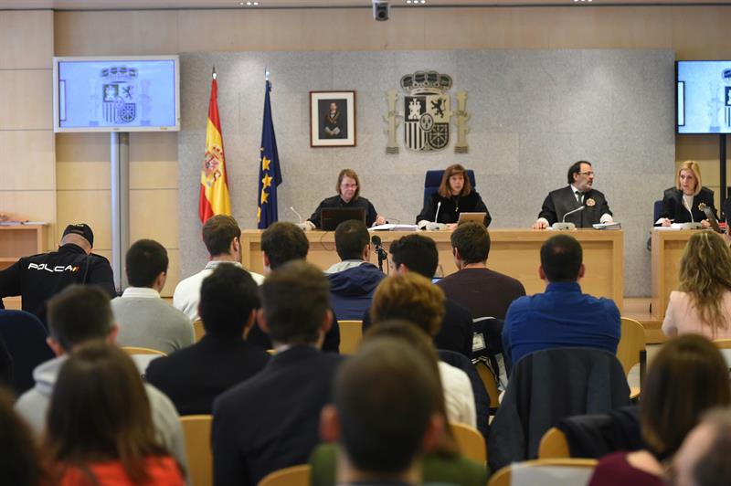La forense afirma que las heridas de los guardias civiles de Alsasua eran compatibles con una paliza La forense afirma que las heridas de los guardias civiles de Alsasua eran compatibles con una paliza