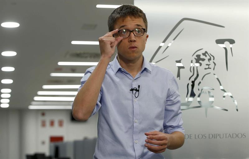 Errejón exige a Sánchez que "al menos" deshaga los "aspectos más lesivos" de la reforma laboral, si no puede derogarla Errejón exige a Sánchez que "al menos" deshaga los "aspectos más lesivos" de la reforma laboral, si no puede derogarla