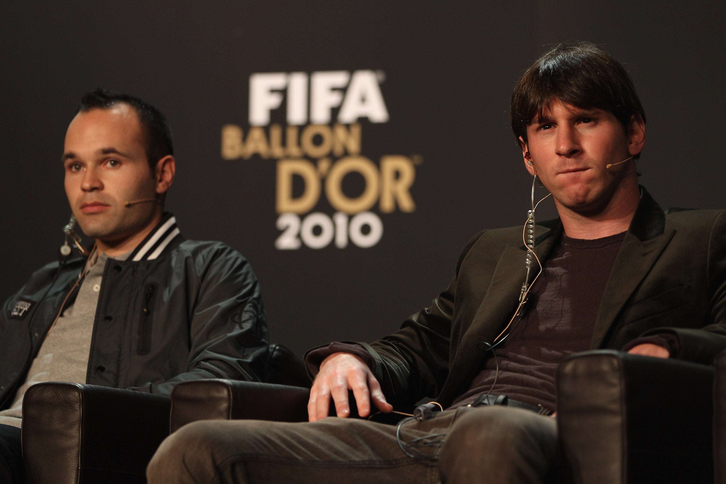 'France Football' se disculpa con Iniesta por no haberle dado el Balón de Oro: "Perdón Andrés" 'France Football' se disculpa con Iniesta por no haberle dado el Balón de Oro: "Perdón Andrés"