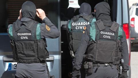 Foto de archivo de agentes de la Guardia Civil