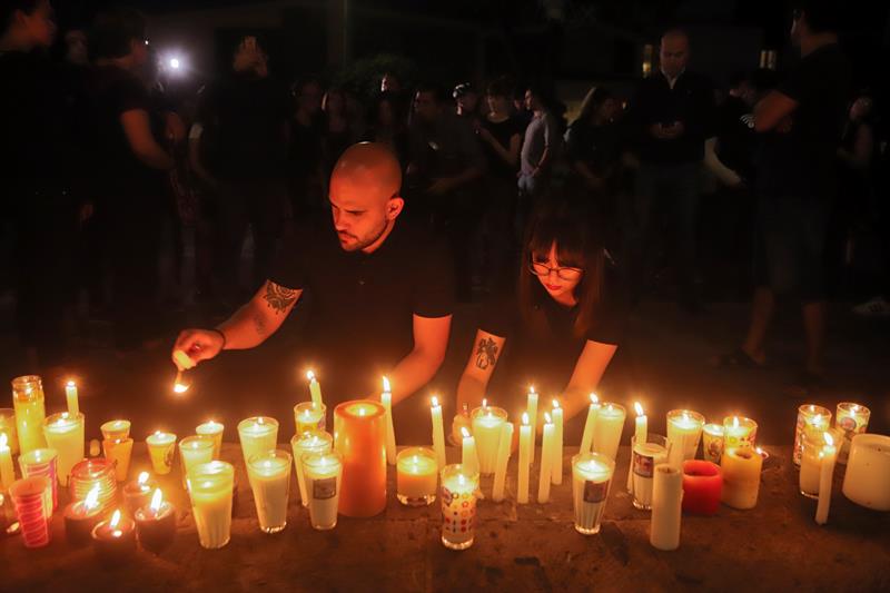 La Fiscalía de México confirma que los tres estudiantes desaparecidos en Jalisco fueron asesinados y disueltos en ácido La Fiscalía de México confirma que los tres estudiantes desaparecidos en Jalisco fueron asesinados y disueltos en ácido