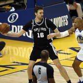 Pau Gasol, en acción ante los Warriors Pau Gasol, en acción ante los Warriors