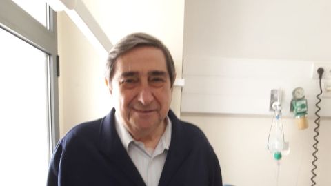 Recibi&oacute; el alta en el CHUAC