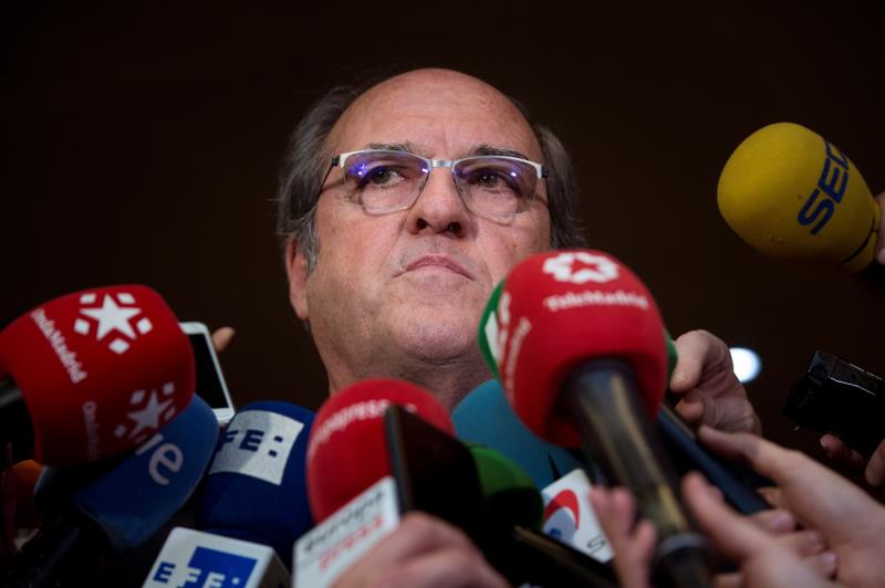 Ángel Gabilondo: "No basta con reciclar, hay que transformar Madrid" Ángel Gabilondo: "No basta con reciclar, hay que transformar Madrid"