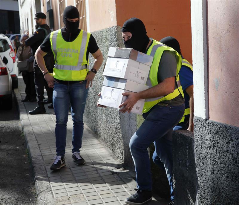 Detenido en Gran Canaria por incitar al yihadismo en las redes sociales Detenido en Gran Canaria por incitar al yihadismo en las redes sociales