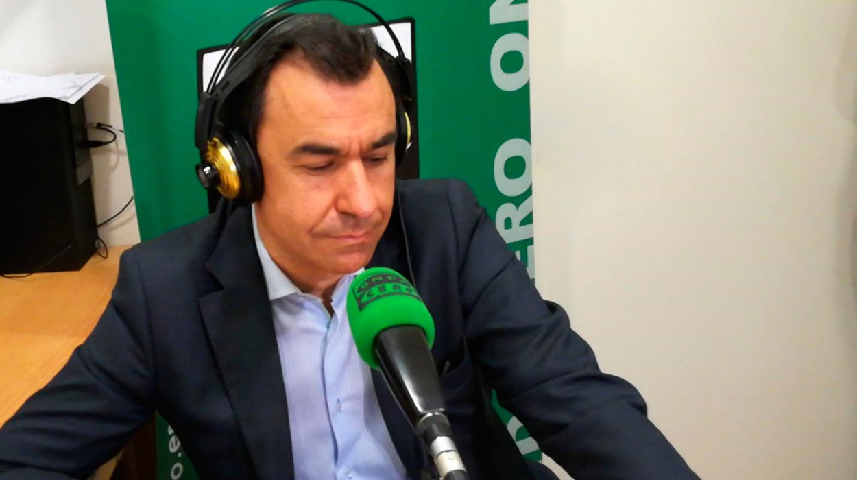 Martínez-Maillo: "El vídeo de Cifuentes no tiene nada que ver con el PP" Martínez-Maillo: "El vídeo de Cifuentes no tiene nada que ver con el PP"