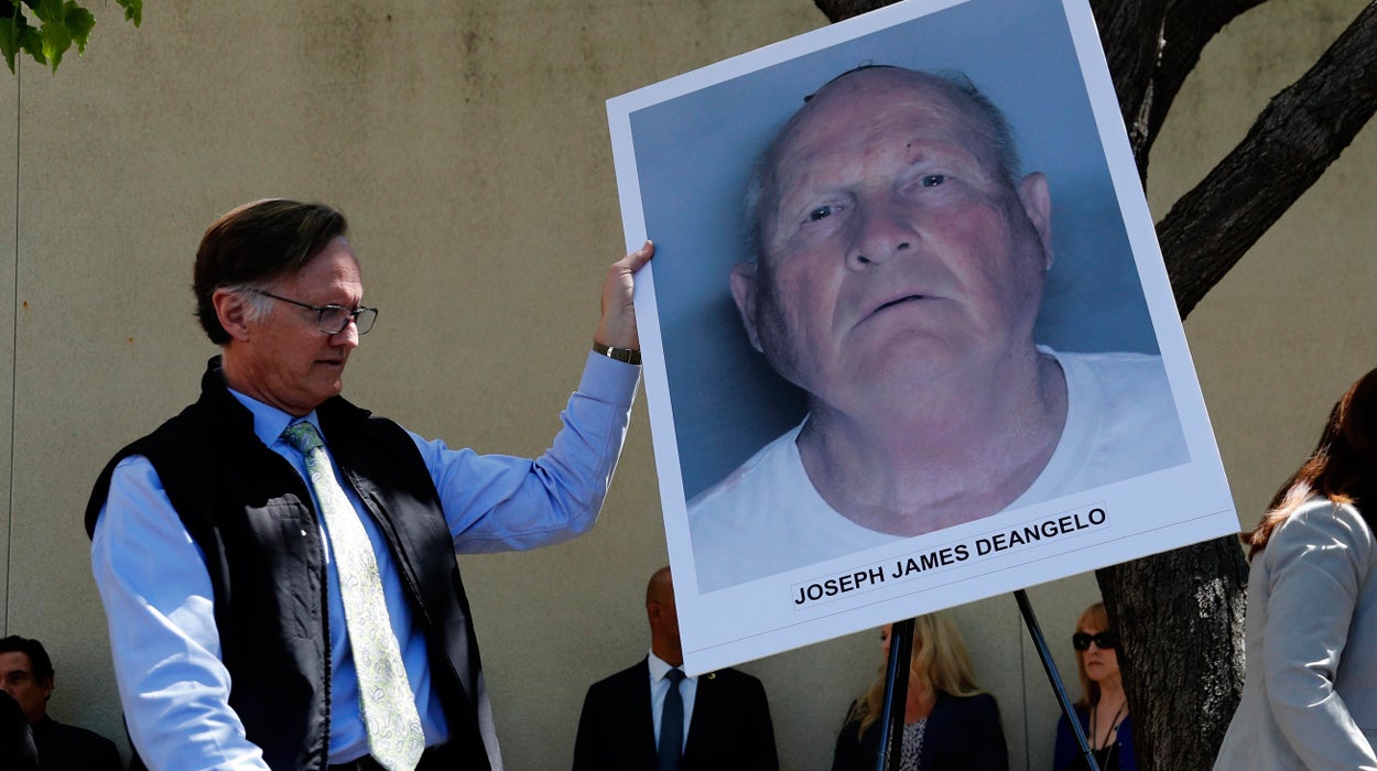 Detienen en Estados Unidos al asesino en serie conocido como 'el asesino del Golden State' Detienen en Estados Unidos al asesino en serie conocido como 'el asesino del Golden State'