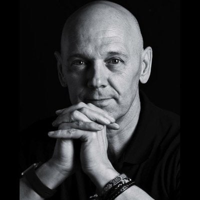 El fotógrafo Pepe Castro fotografiará por todo el mundo a los Premios Nobel de la Paz conocidos y anónimos El fotógrafo Pepe Castro fotografiará por todo el mundo a los Premios Nobel de la Paz conocidos y anónimos