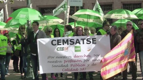 Concentraci&oacute;n frente al edificio Pignatelli