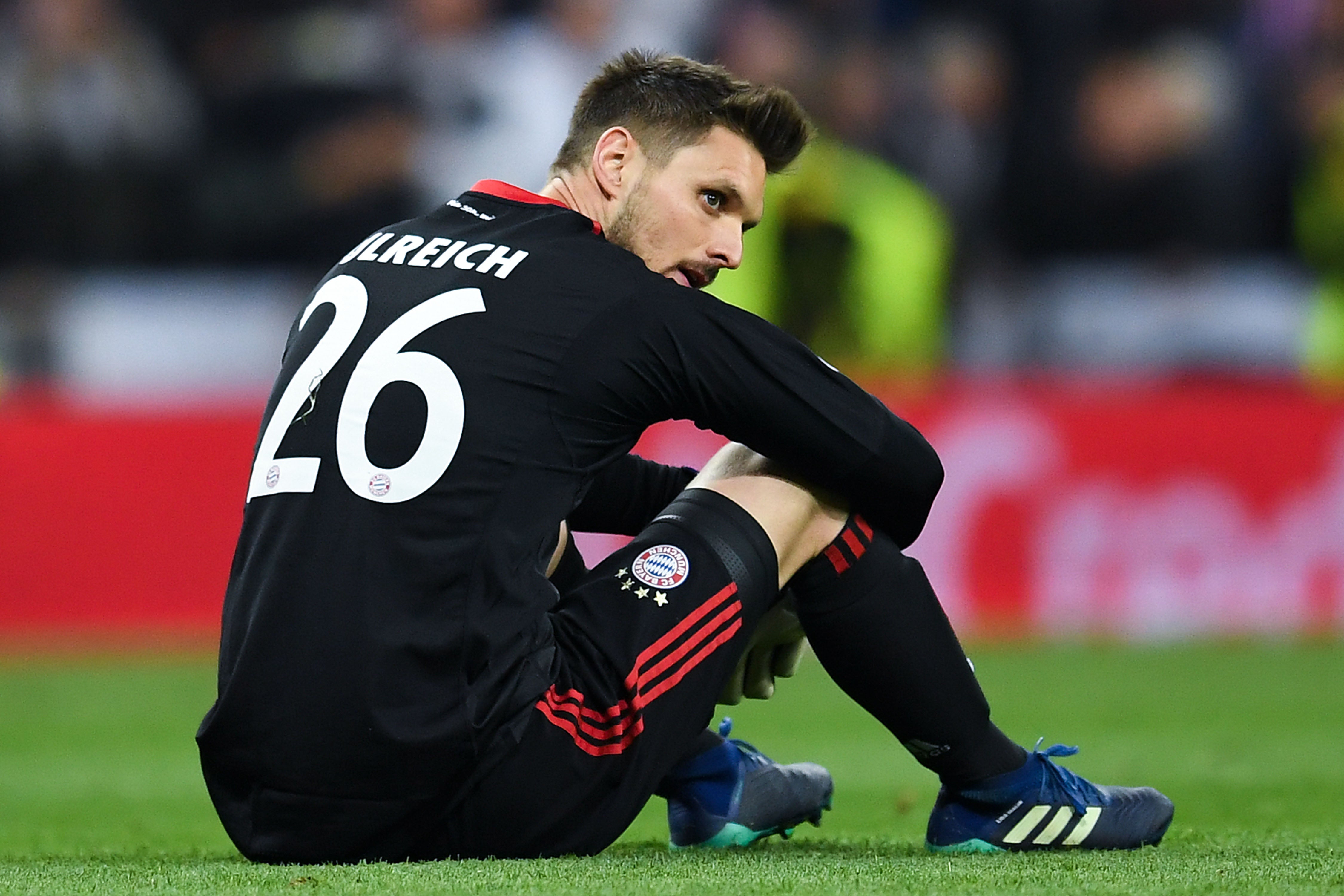 Ulreich, sobre su error en el Bernabéu: "Benzema dejó pasar la pelota y pensé: 'mierda, ahora no puedo coger el balón con la mano'" Ulreich, sobre su error en el Bernabéu: "Benzema dejó pasar la pelota y pensé: 'mierda, ahora no puedo coger el balón con la mano'"