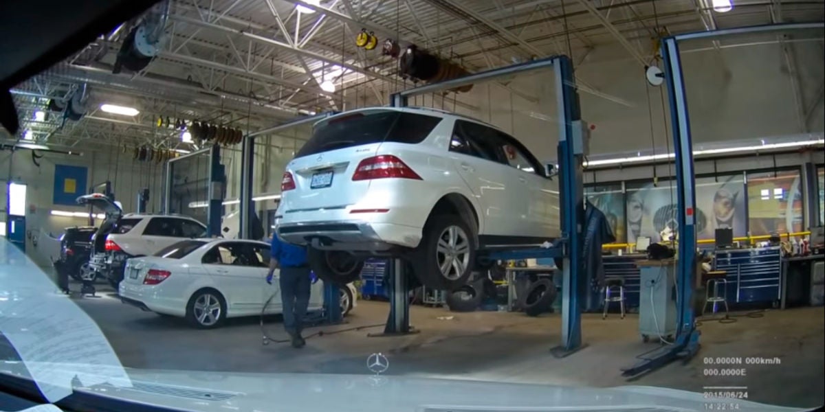 La crisis de los suministros pone contra las cuerdas a los talleres mecánicos de Euskadi La crisis de los suministros pone contra las cuerdas a los talleres mecánicos de Euskadi