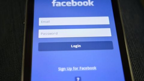 Las apps de mensajer&iacute;a y las redes sociales son v&iacute;as habituales para propagar malware. &iexcl;Ten cuidado! 