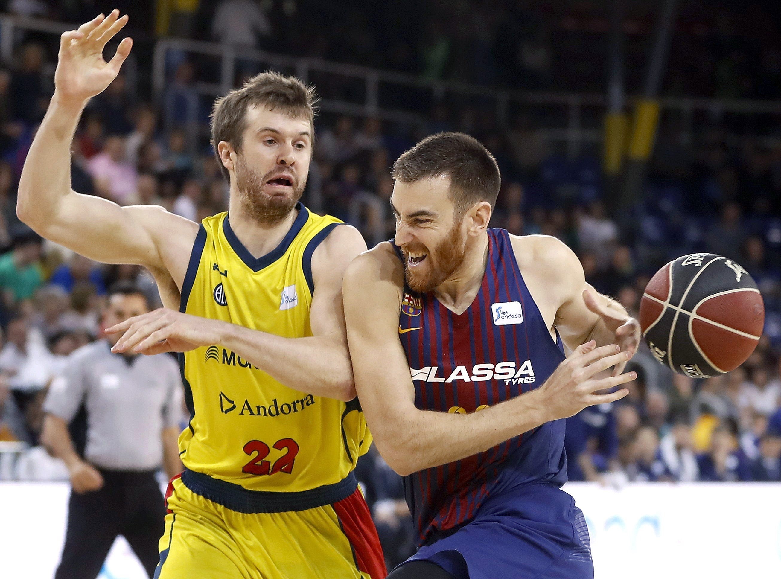 Tomic se reivindica ante el MoraBanc y el Barcelona recupera la segunda plaza Tomic se reivindica ante el MoraBanc y el Barcelona recupera la segunda plaza