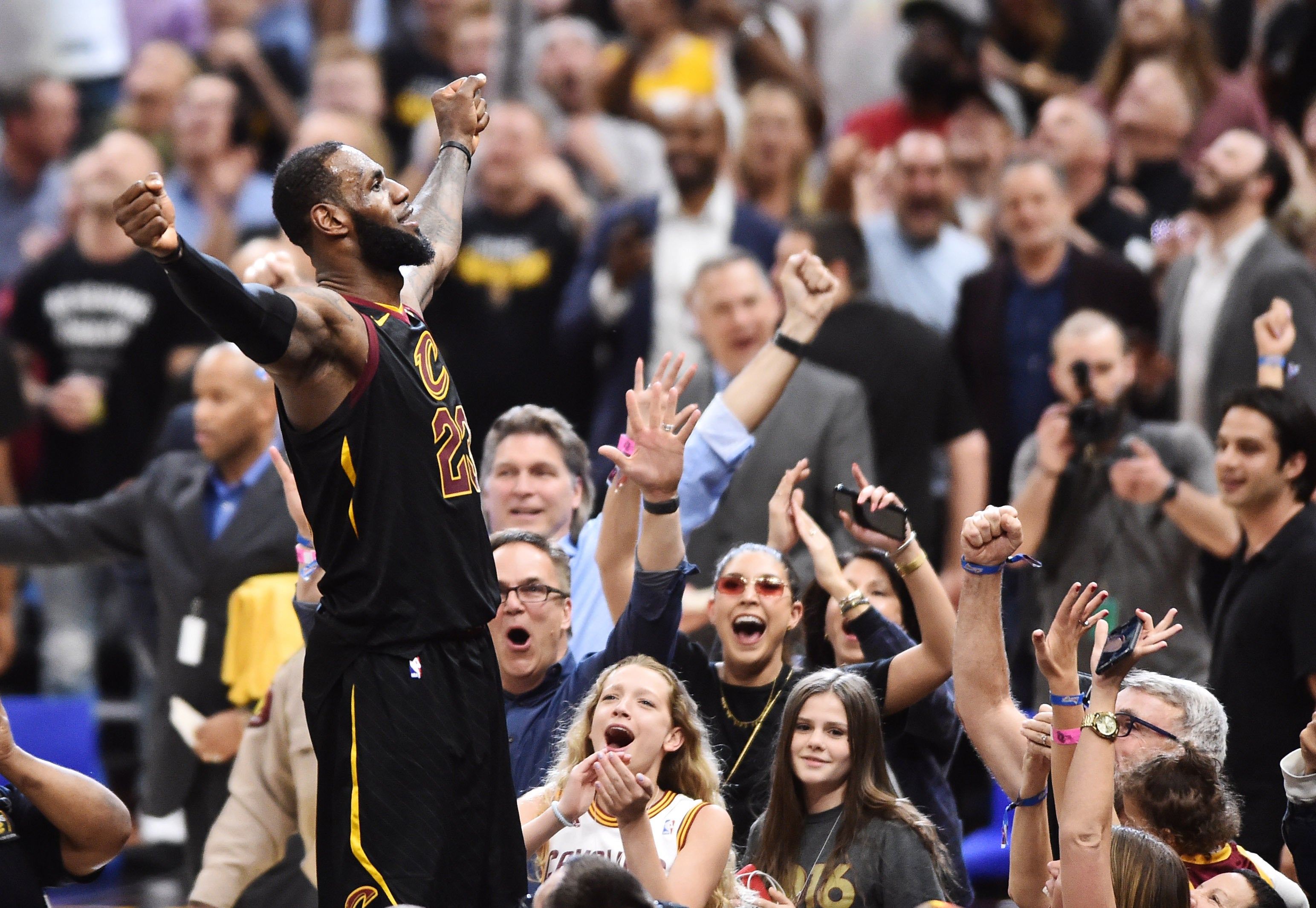 ¿Qué equipo debe elegir Lebron James si no sigue en Cleveland Cavaliers? ¿Qué equipo debe elegir Lebron James si no sigue en Cleveland Cavaliers?