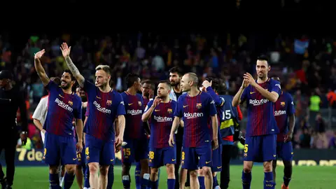 Los jugadores del Barcelona celebran la Liga y la Copa en el Camp Nou Los jugadores del Barcelona celebran la Liga y la Copa en el Camp Nou