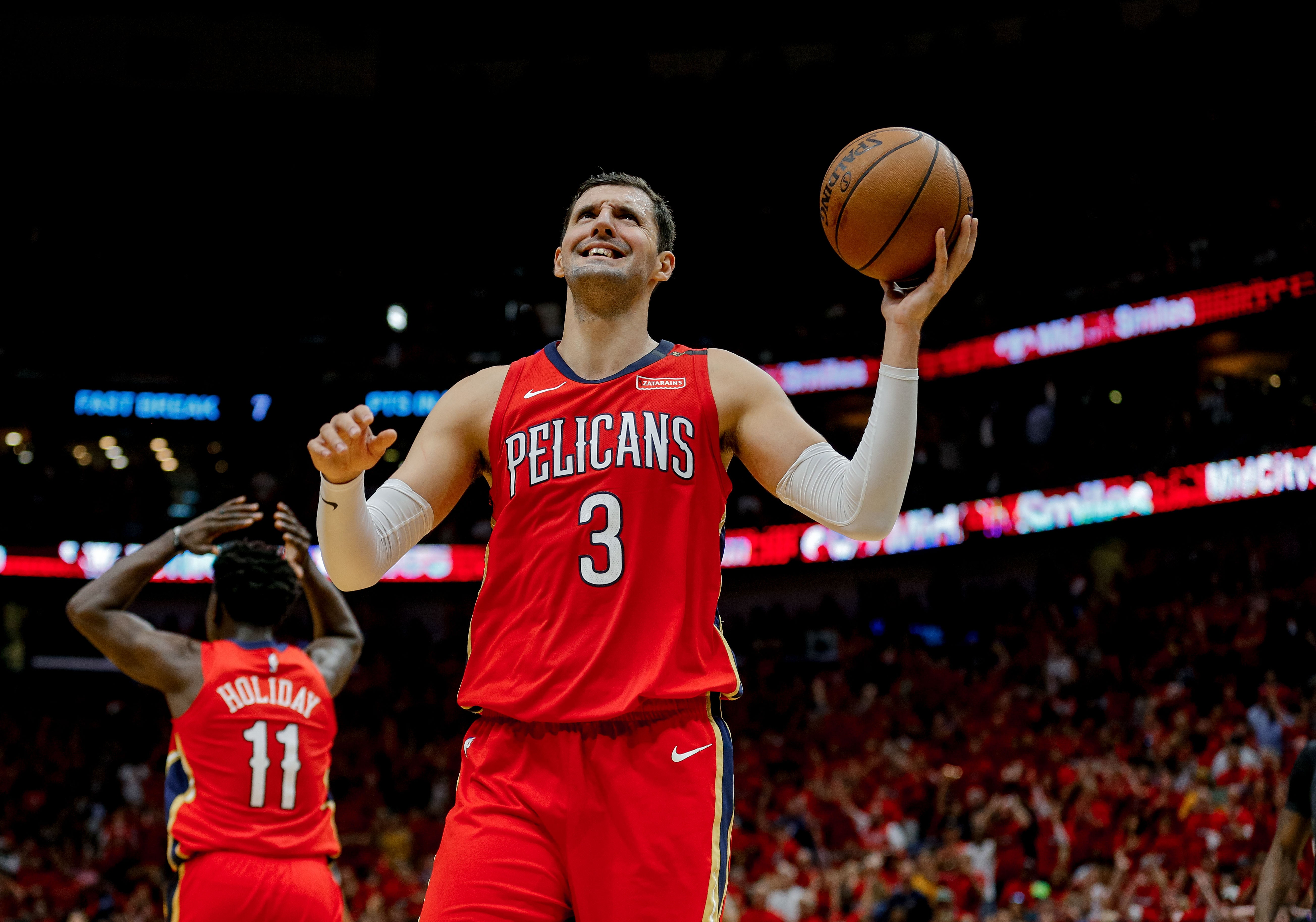 Ricky Rubio y Mirotic se quedan a una derrota de la eliminación en los Playoffs Ricky Rubio y Mirotic se quedan a una derrota de la eliminación en los Playoffs