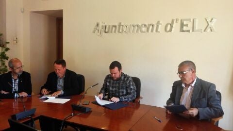 Acto de la firma del convenio con la Comunidad de Labradores y Ganadores