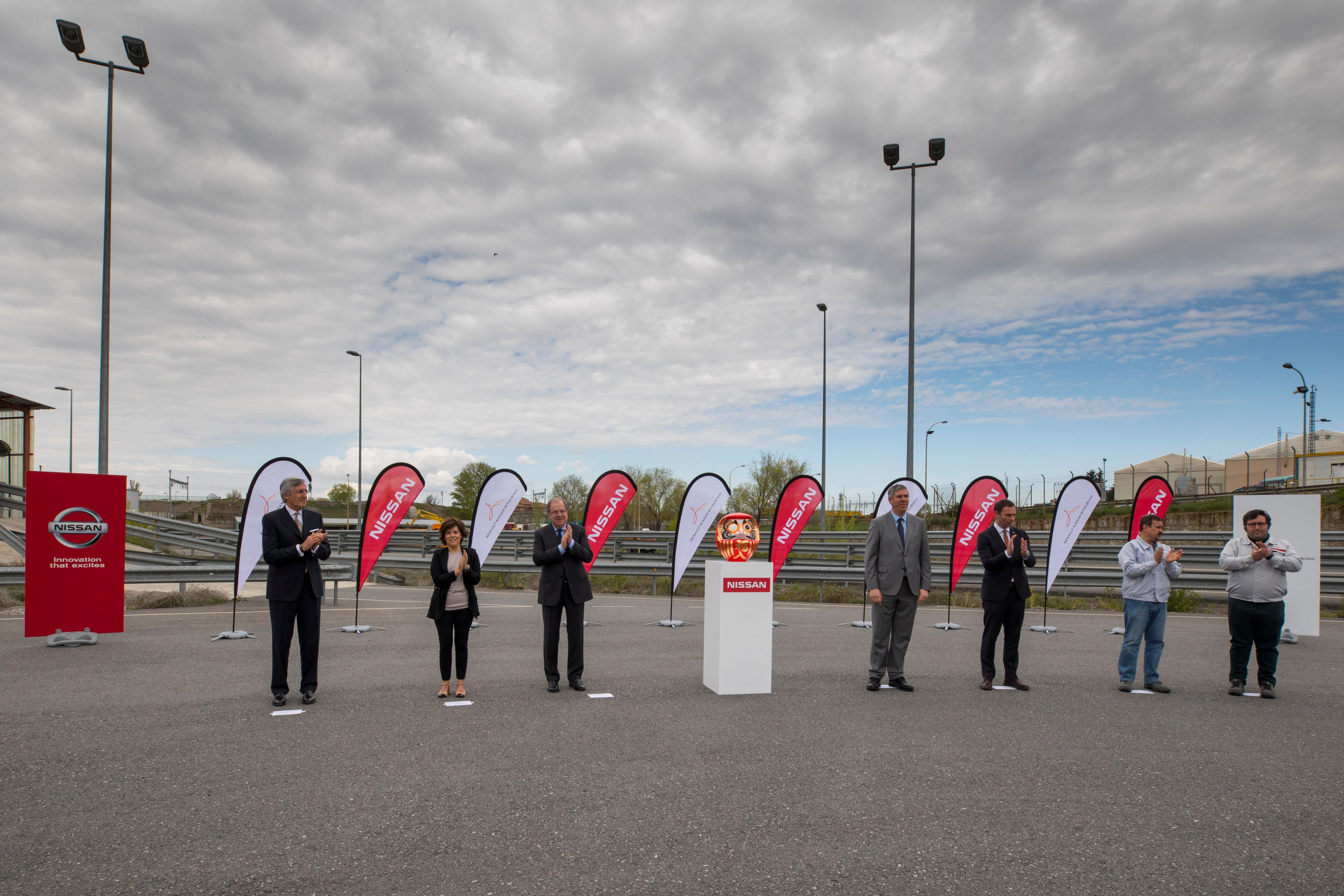 Junta y Nissan invertirán 90 millones en la planta abulense Junta y Nissan invertirán 90 millones en la planta abulense