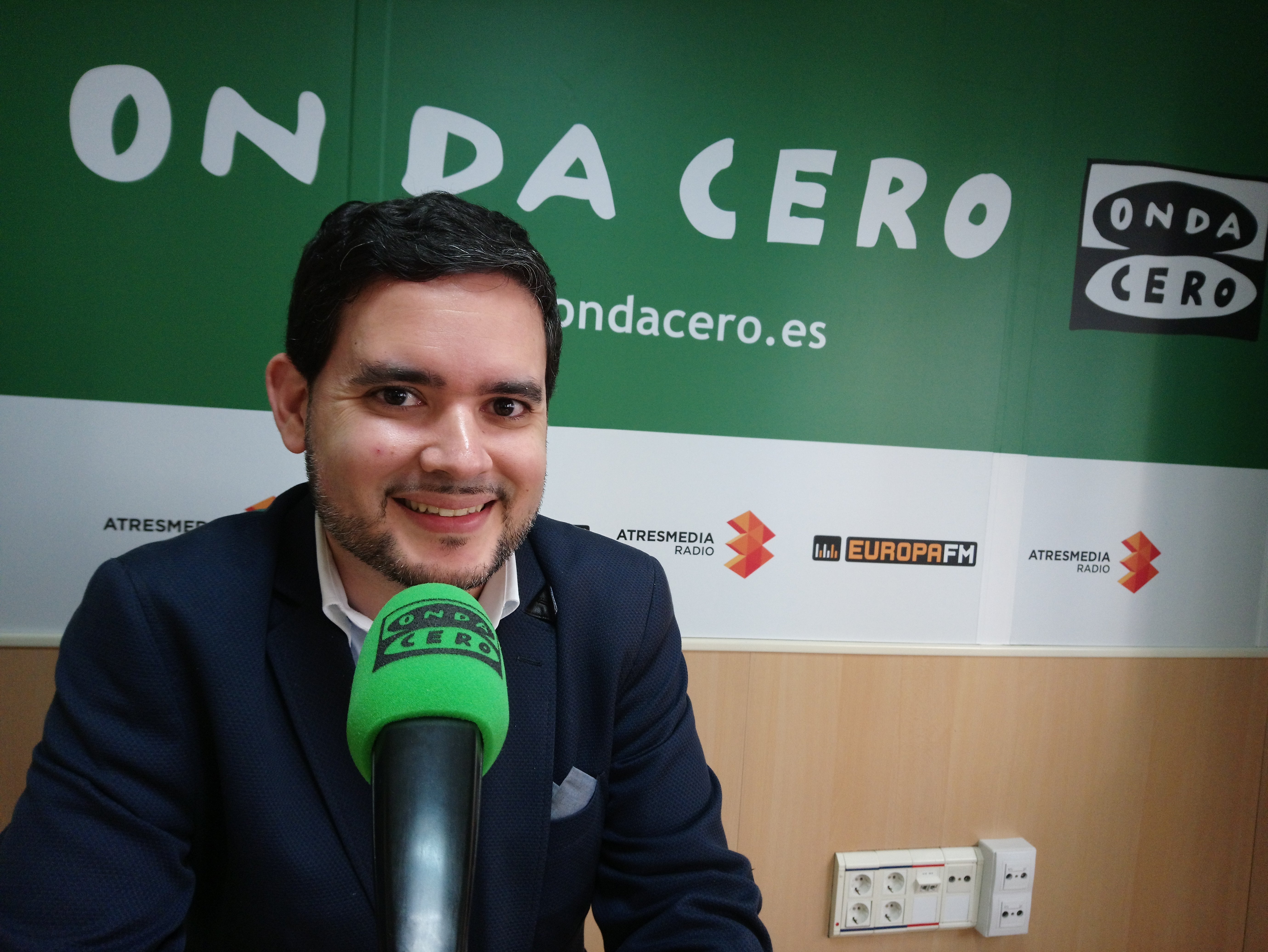 "El Alcalde no debe precipitarse retirando el proyecto del nuevo mercado, sino exigir al ICOMOS un informe más objetivo" "El Alcalde no debe precipitarse retirando el proyecto del nuevo mercado, sino exigir al ICOMOS un informe más objetivo"