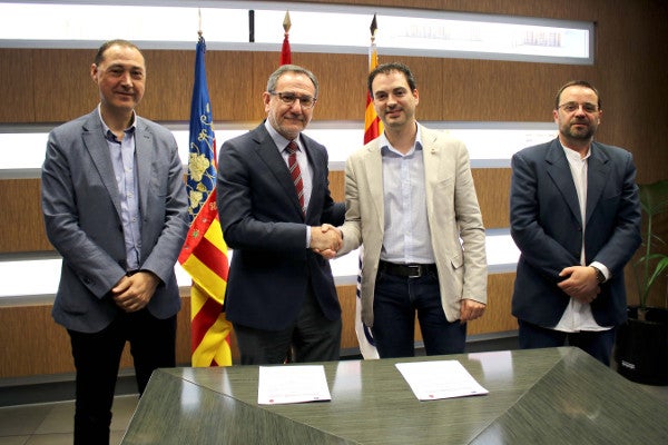 La Universitat Jaume I y el Ayuntamiento de Onda renuevan el convenio del Aula Universitaria UJI-Vila d'Onda La Universitat Jaume I y el Ayuntamiento de Onda renuevan el convenio del Aula Universitaria UJI-Vila d'Onda