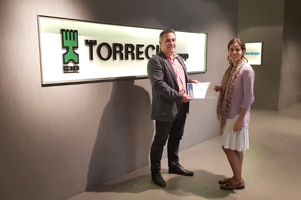 El Aula Torrecid de la UJI entrega el premio al mejor Trabajo Final de Máster El Aula Torrecid de la UJI entrega el premio al mejor Trabajo Final de Máster