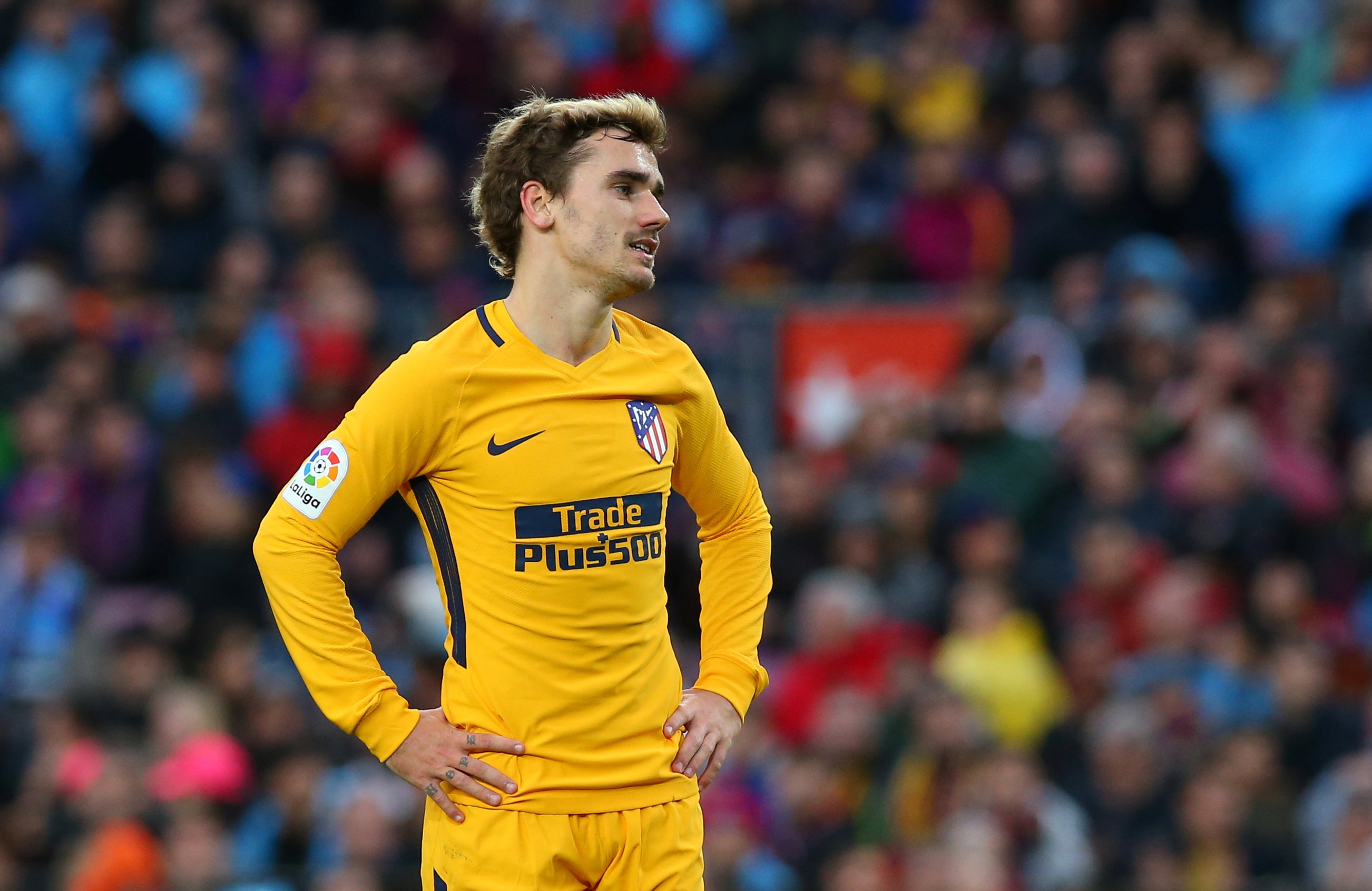 José Ramón de la Morena: "El Barça ya ha convencido a Griezmann, aunque el contrato que le ofrece el Atleti sea mejor" José Ramón de la Morena: "El Barça ya ha convencido a Griezmann, aunque el contrato que le ofrece el Atleti sea mejor"