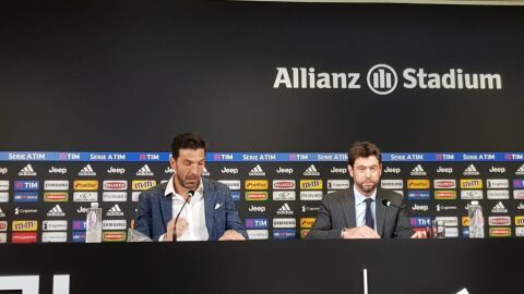Buffon, en rueda de prensa