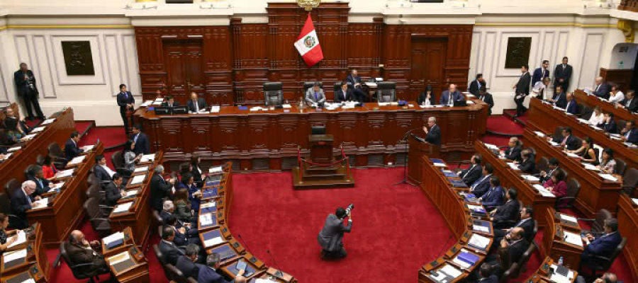 El Congreso de Perú. El Congreso de Perú.