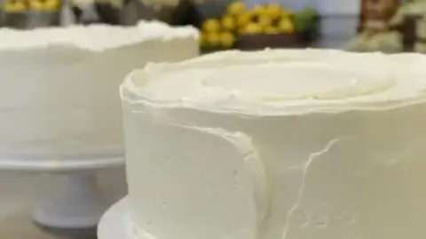 Tarta nupcial príncipe Harry y Meghan Markle Tarta nupcial príncipe Harry y Meghan Markle