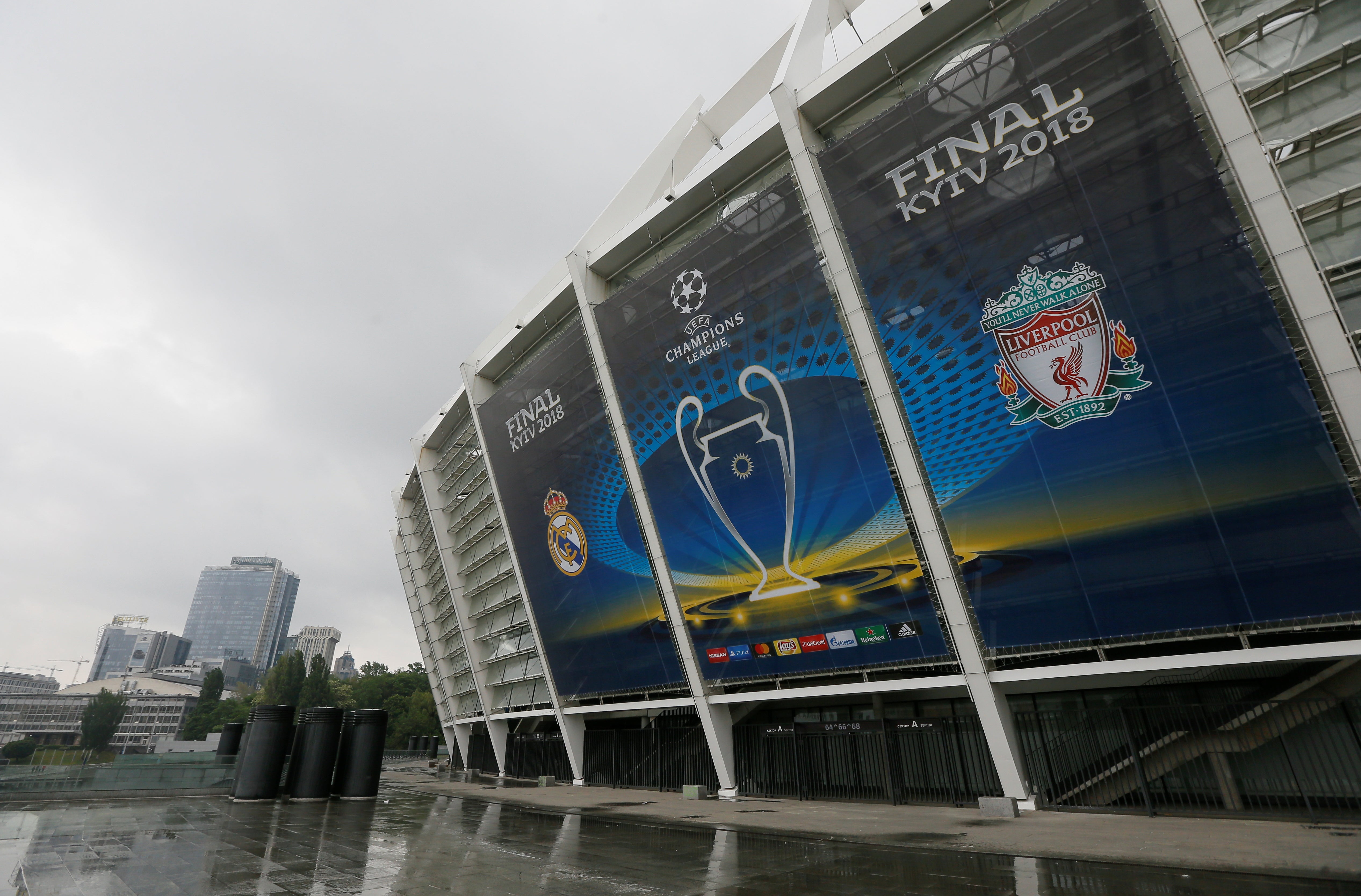 El Metro de Kiev restablece su funcionamiento normal tras descartarse la presencia de bombas El Metro de Kiev restablece su funcionamiento normal tras descartarse la presencia de bombas