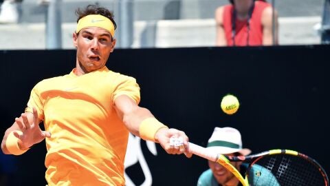 Rafa Nadal, en acci&oacute;n ante Fabio Fognini