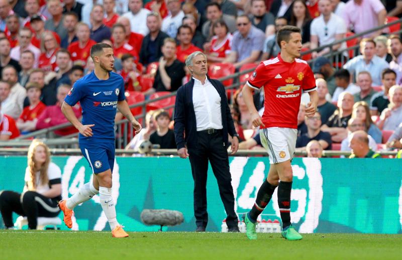 Mourinho: "Nuestro nivel no está a la altura del Liverpool y del Chelsea" Mourinho: "Nuestro nivel no está a la altura del Liverpool y del Chelsea"