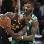 LeBron James, ante Morris LeBron James, ante Morris