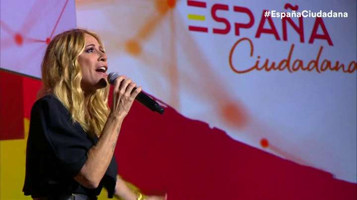 VÍDEO: Marta Sánchez interpreta,emocionada, su versión del himno de España en el acto de Ciudadanos VÍDEO: Marta Sánchez interpreta,emocionada, su versión del himno de España en el acto de Ciudadanos