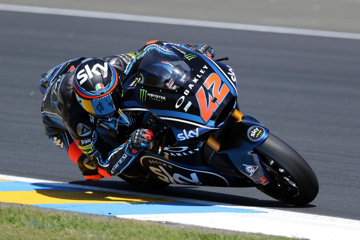 Bagnaia: "Estamos consiguiendo poco a poco distanciar a Oliveira" episode artwork