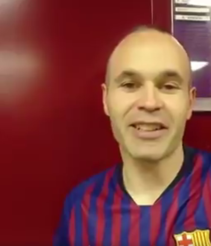El último mensaje de Iniesta en el vestuario del Barça: "Parece que me cuesta irme" El último mensaje de Iniesta en el vestuario del Barça: "Parece que me cuesta irme"