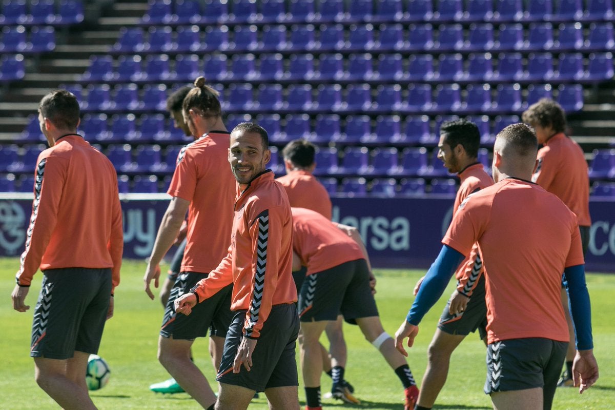 El Real Valladolid puede necesitar algo más que una victoria para disputar la promoción El Real Valladolid puede necesitar algo más que una victoria para disputar la promoción