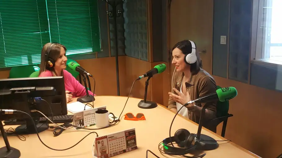 Nada Castro en Pontevedra en la Onda Onda Cero POntevedra