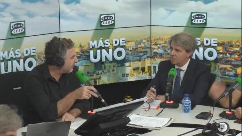 &Aacute;ngel Garrido durante la entrevista en M&aacute;s de uno