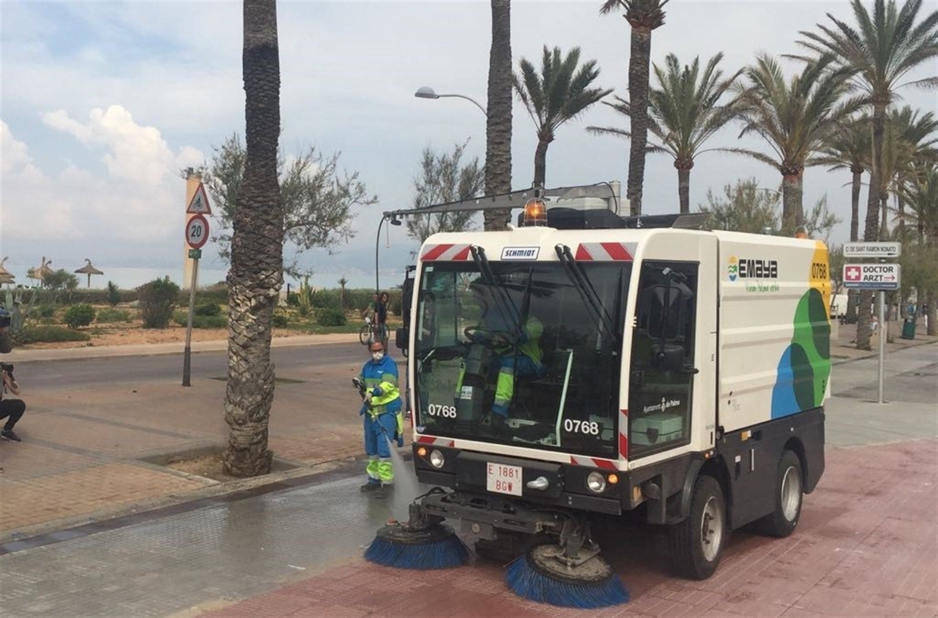 Durán: "Emaya gastó 19 millones en máquinas y Palma está más sucia que nunca" Durán: "Emaya gastó 19 millones en máquinas y Palma está más sucia que nunca"