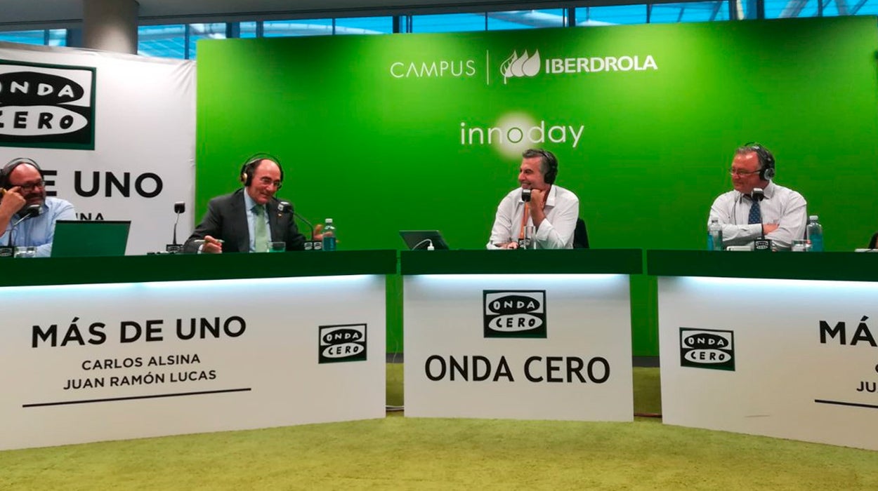 Ignacio Galán, presidente de Iberdrola: "Gracias a las tecnologías que hemos puesto en marcha ya nadie recuerda la última vez que se quedó sin luz en casa” Ignacio Galán, presidente de Iberdrola: "Gracias a las tecnologías que hemos puesto en marcha ya nadie recuerda la última vez que se quedó sin luz en casa”