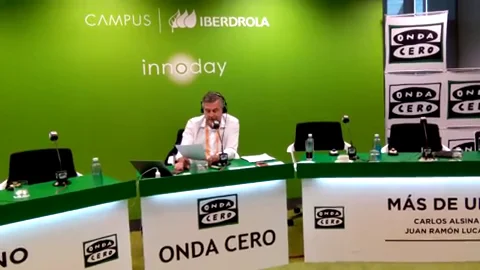 Monólogo de Alsina: "A Rato le atribuían el milagro económico y al también galáctico Zaplana haber puesto Valencia en el mapa" Monólogo de Alsina: "A Rato le atribuían el milagro económico y al también galáctico Zaplana haber puesto Valencia en el mapa"