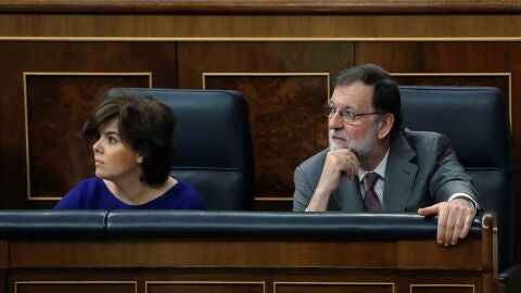 Mariano Rajoy y la exvicepresidenta Soraya S&aacute;ez de Santamar&iacute;a