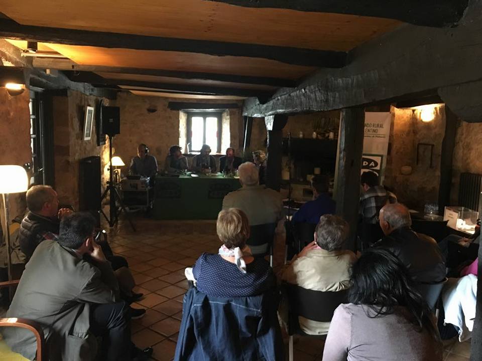 Palencia en la Onda Especial Posada Santa María La Real 30/05/2018 con Julio César Izquierdo Palencia en la Onda Especial Posada Santa María La Real 30/05/2018 con Julio César Izquierdo