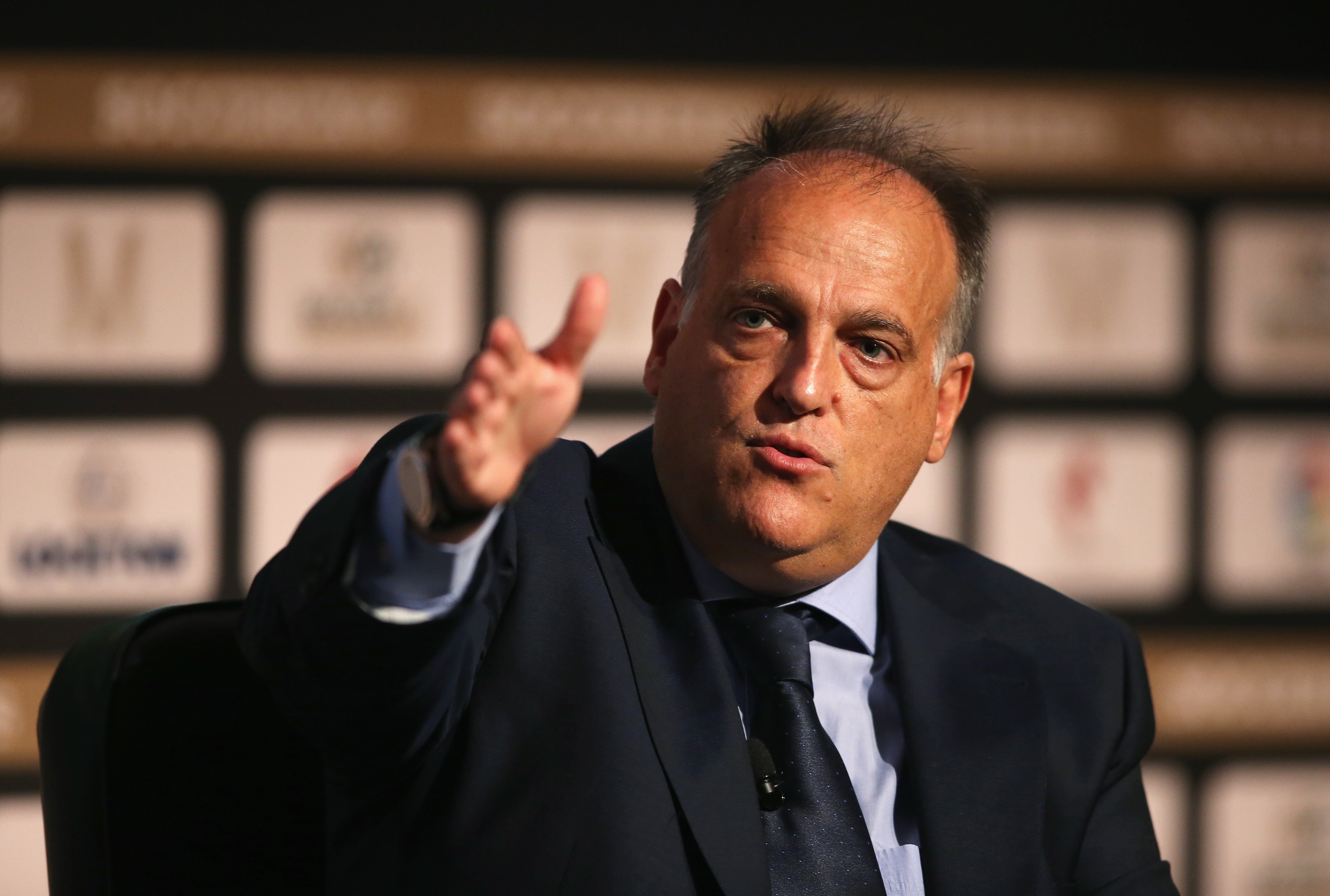 <p>Tebas declara el viernes en la Ciudad de la Justicia sobre el concurso de acreedores del Elche</p> <p>Tebas declara el viernes en la Ciudad de la Justicia sobre el concurso de acreedores del Elche</p>